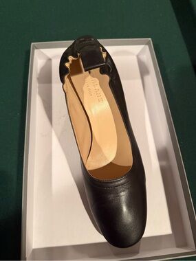 Everlane Black Leather “Day Heel” Ballet-inspired Pump